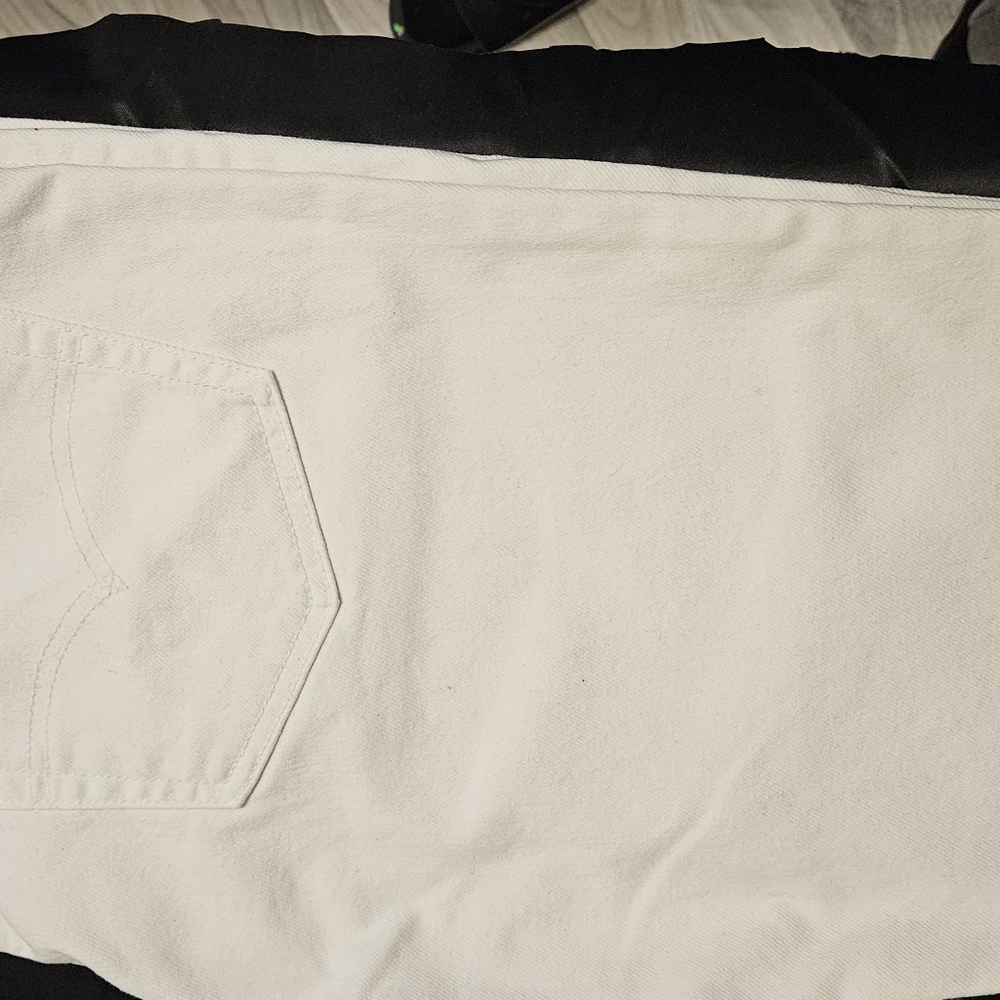 Levi jeans